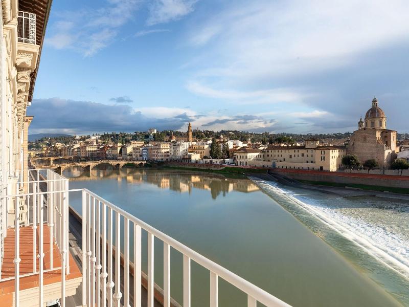St Regis Florence image