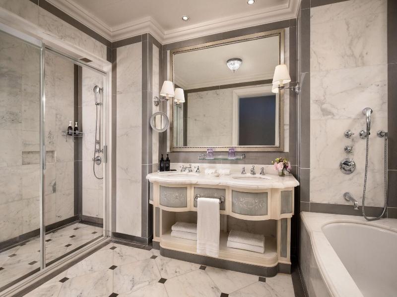 St Regis Florence image
