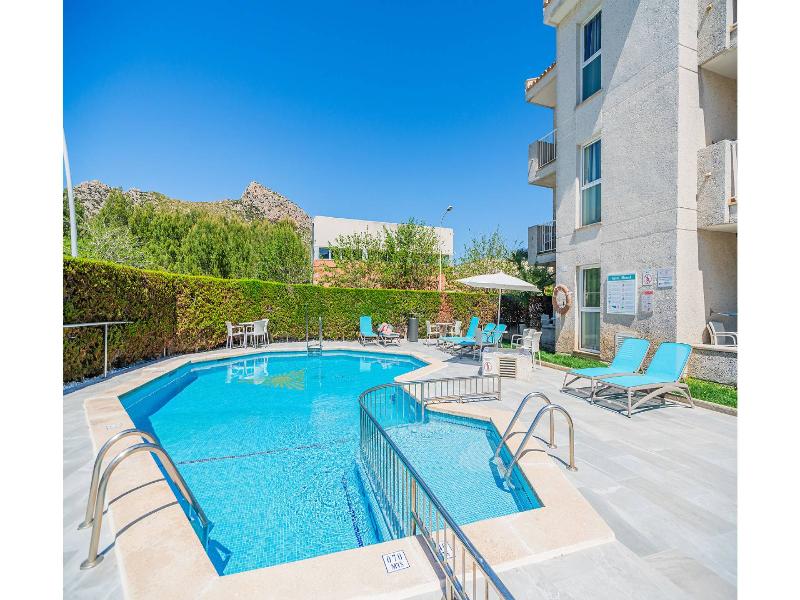 Apartamentos Massol image