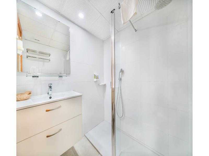 Apartamentos Massol image