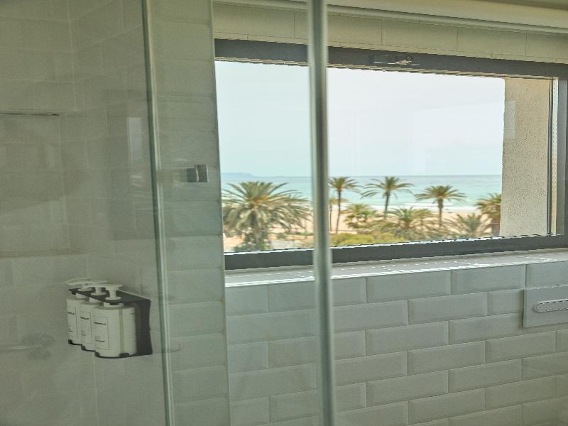 Almirante Hotel image