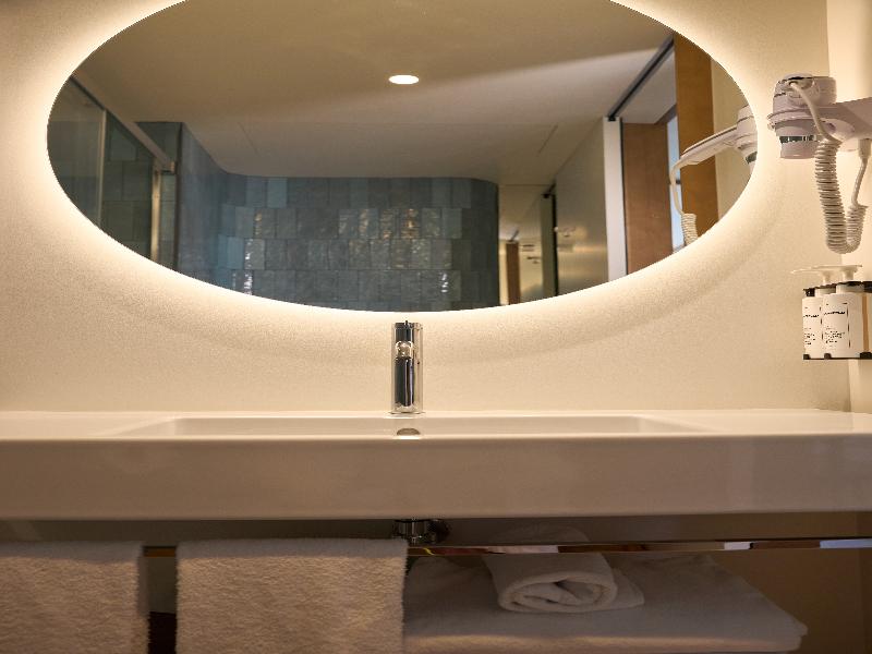 Almirante Hotel image
