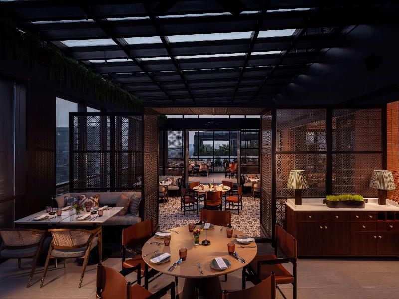 Pullman Chennai Anna Salai image
