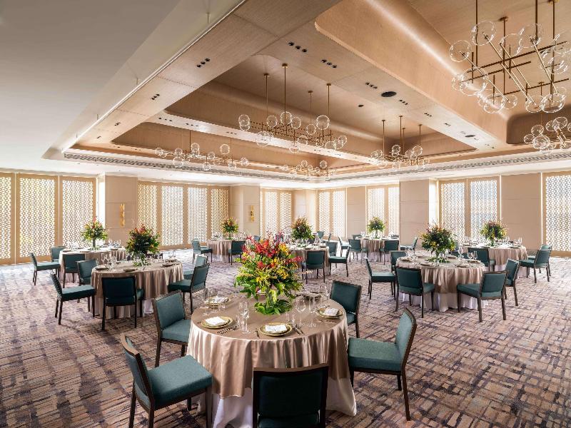 Pullman Chennai Anna Salai image