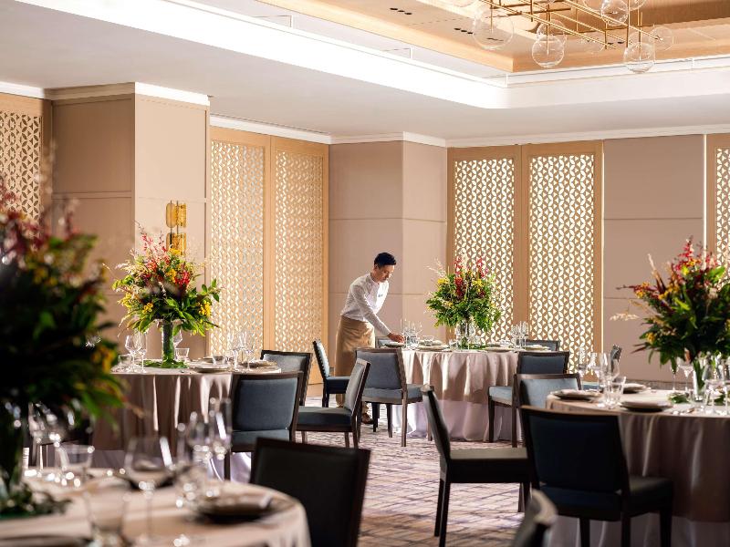 Pullman Chennai Anna Salai image