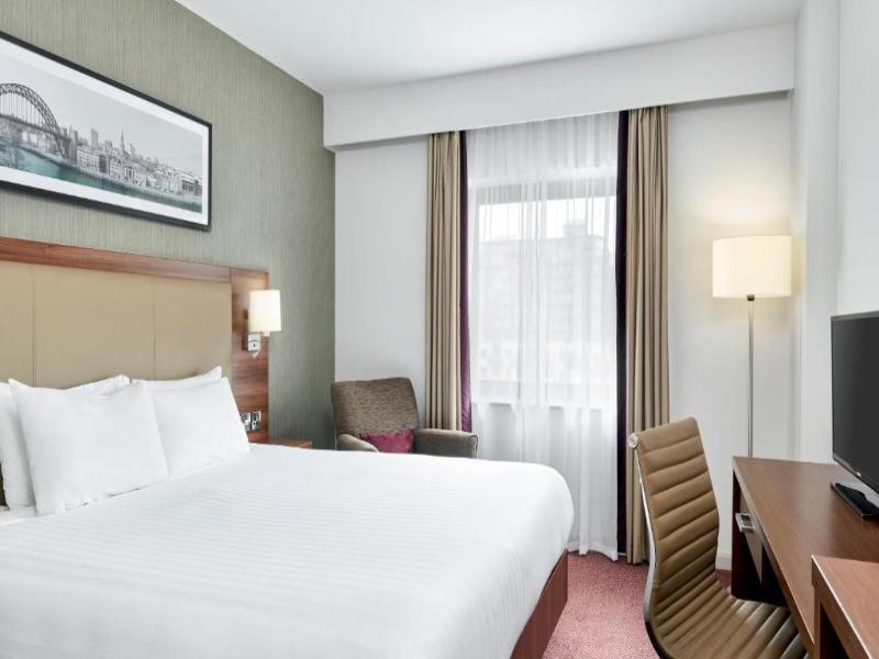 Leonardo Hotel Newcastle Quayside image