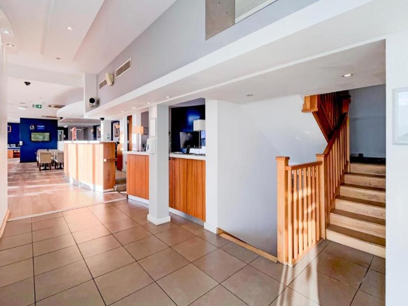 Belvilla Crewe City Centre Hotel - Lifestyle — view