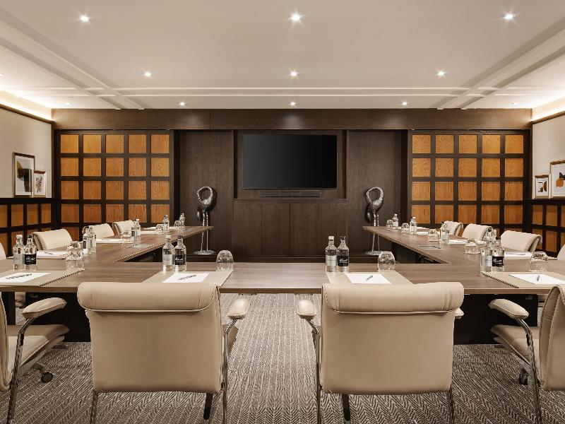 Savill Court image