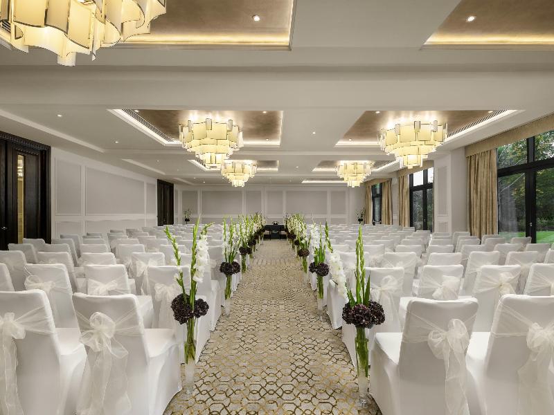 Savill Court image