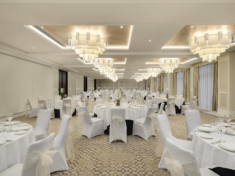 Savill Court image