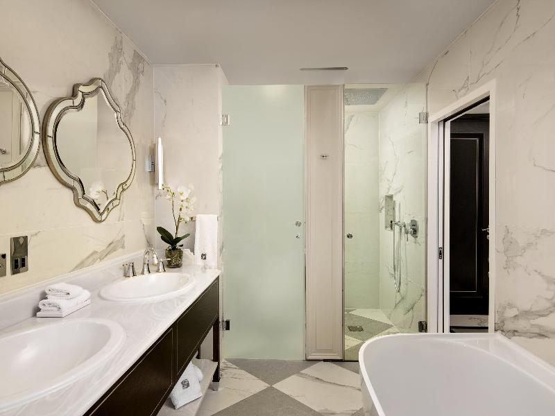 Savill Court image