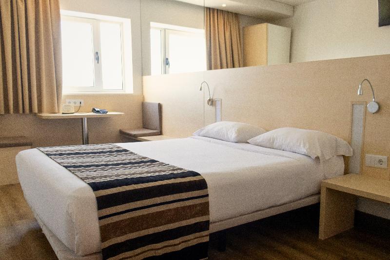 Park Hotel Valongo image