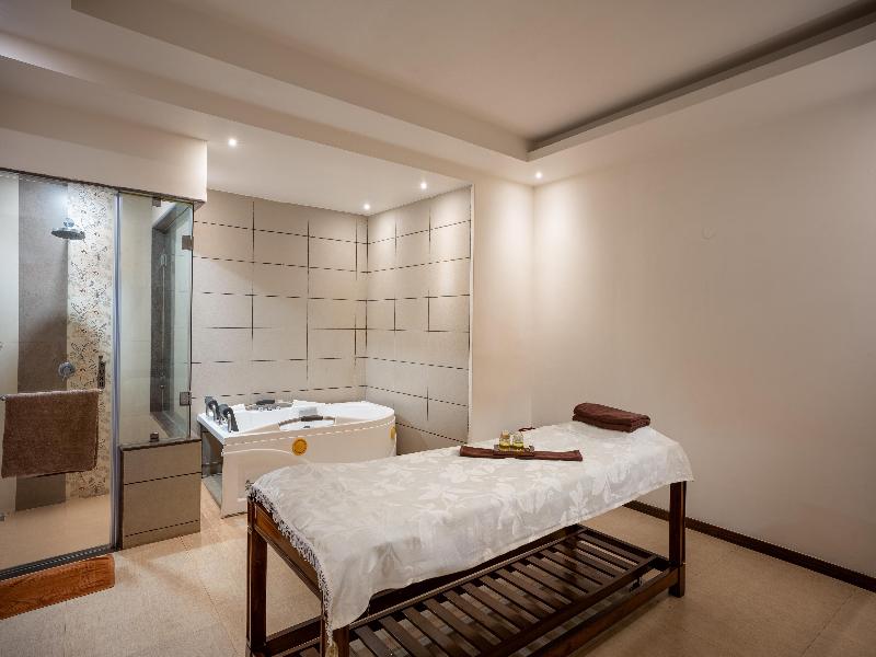 Radisson Blu Resort Goa Cavelossim Beach image