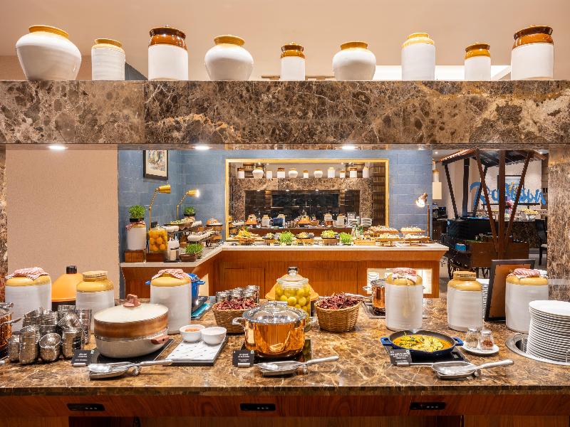 Radisson Blu Resort Goa Cavelossim Beach image