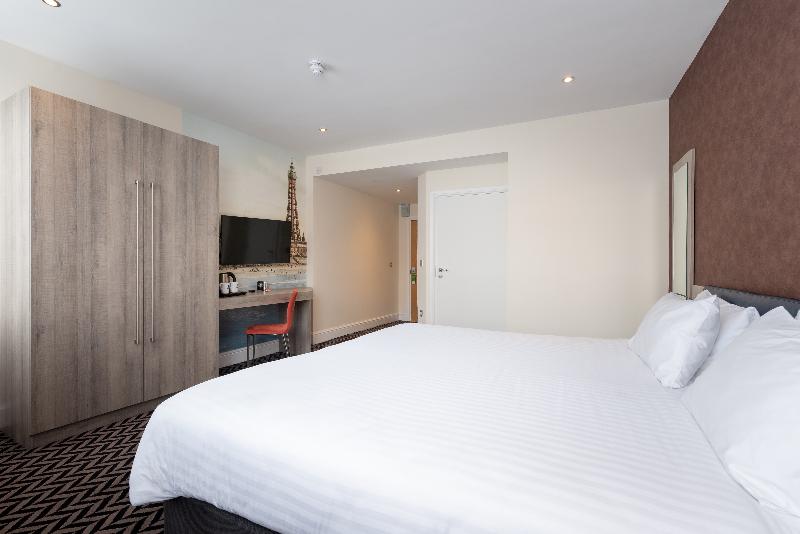 Best Western Carlton Hotel image