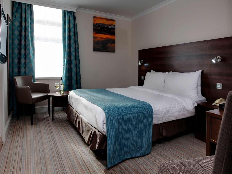 Best Western Carlton Hotel image