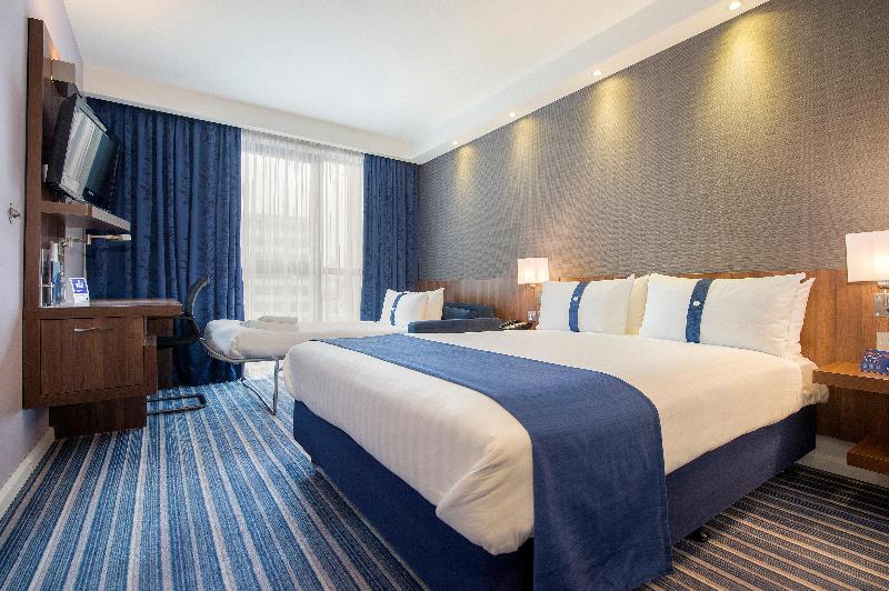 Holiday Inn Express Sheffield Centre photo 22
