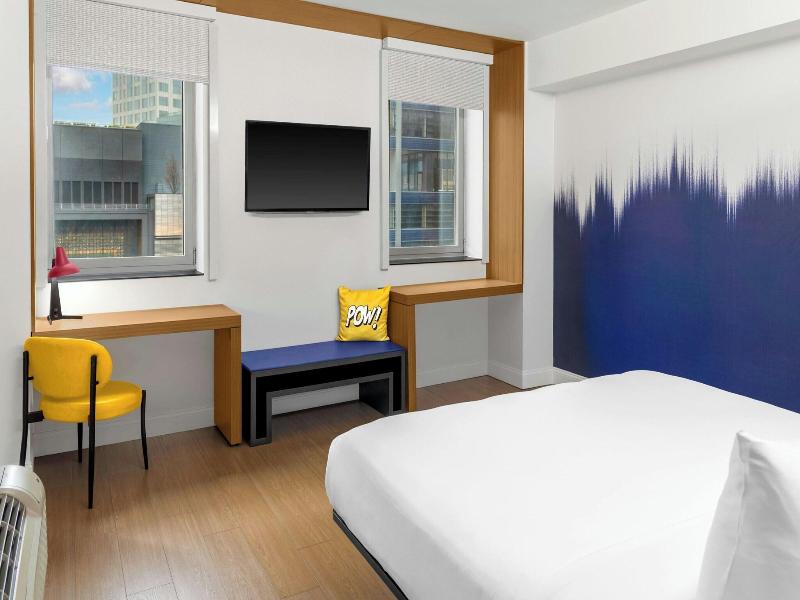 Aloft New York Brooklyn image