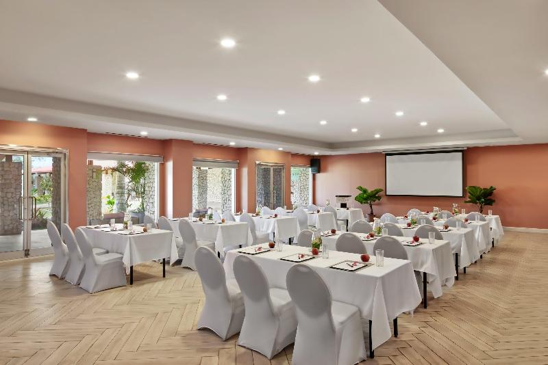 Crowne Plaza Saipan image