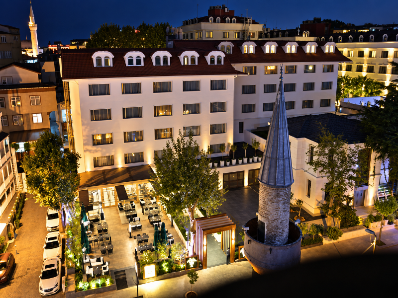 Sura Luxury Milion and Spa image