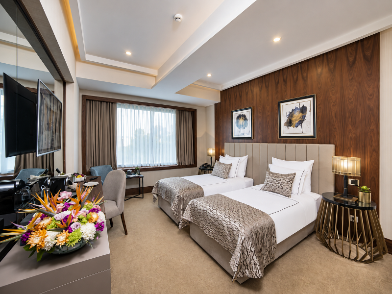 Sura Luxury Milion and Spa image
