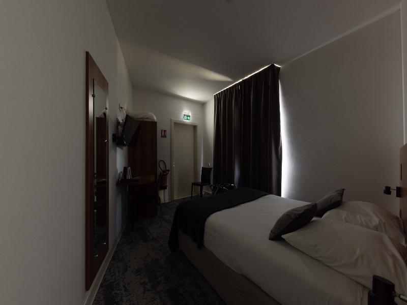 The Originals City, Hôtel Colmar Gare image