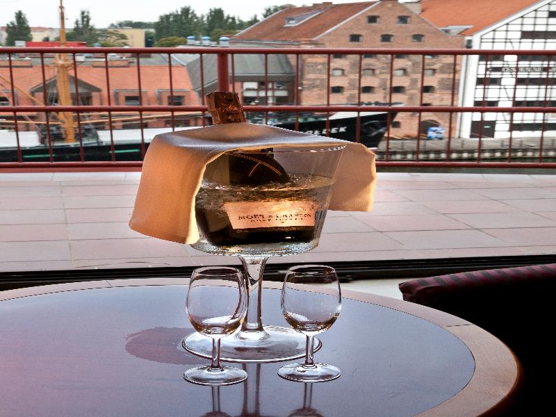 Hanza Hotel image