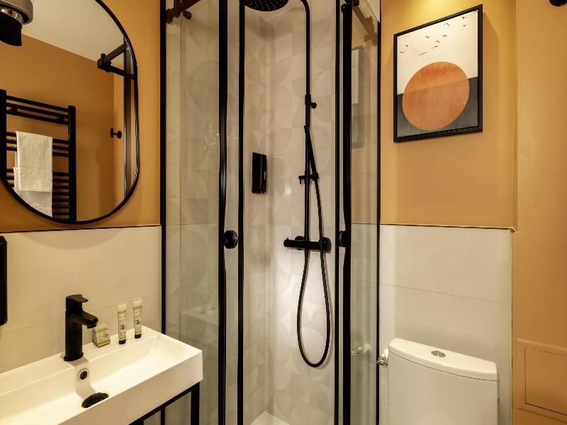Hotel Espace Champerret image
