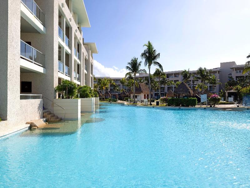 Paradisus Playa del Carmen-Riviera Maya-AI image