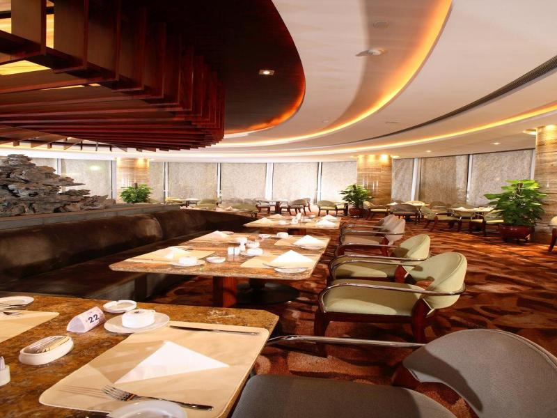 Fuyang International Trade Centre Hotel image