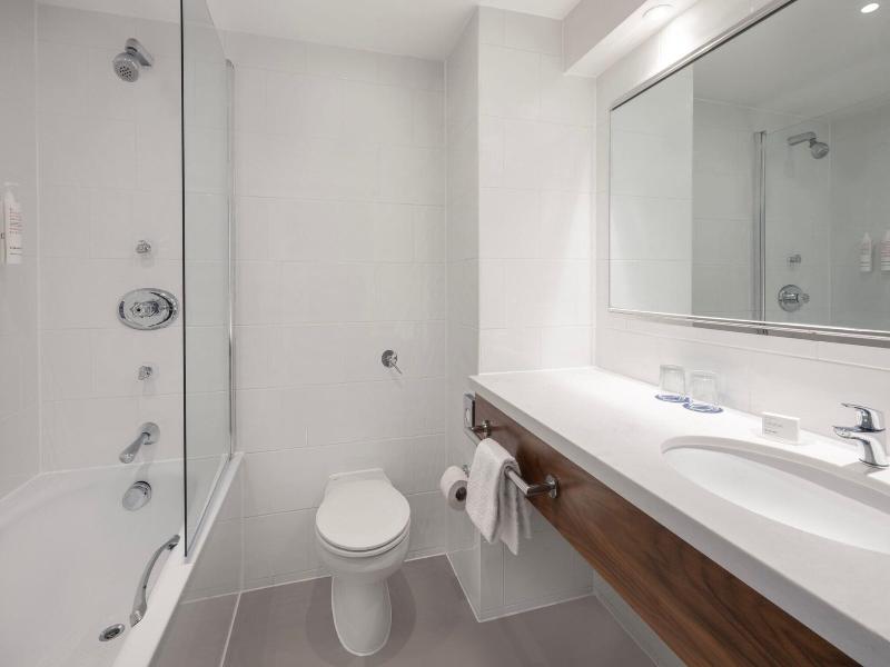 Delta Hotels by Marriott Swansea image