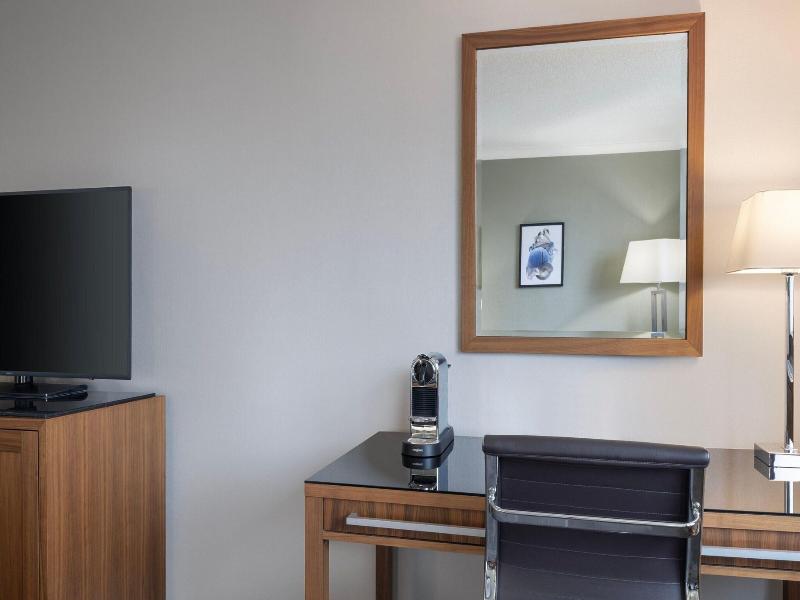 Delta Hotels by Marriott Swansea image