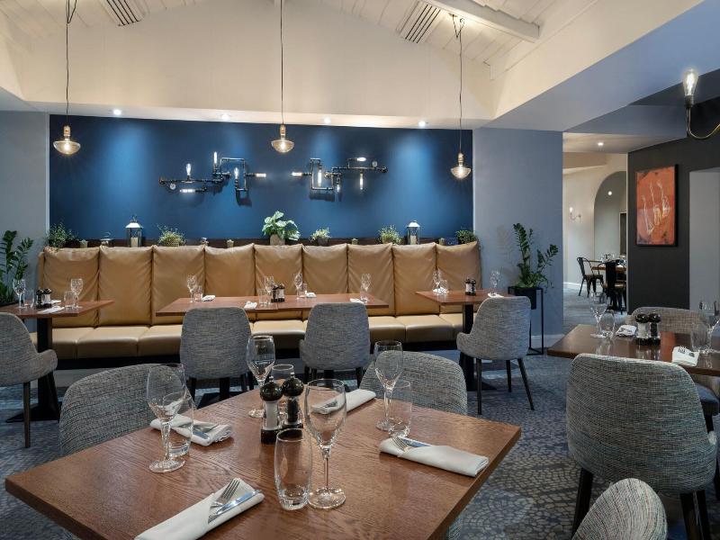 Delta Hotels by Marriott Swindon image