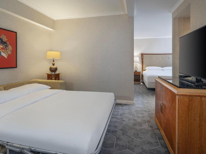 Delta Hotels by Marriott Swindon image