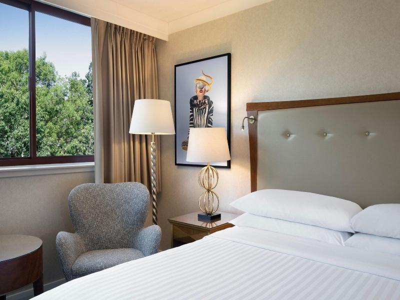 Delta Hotels by Marriott Swindon image