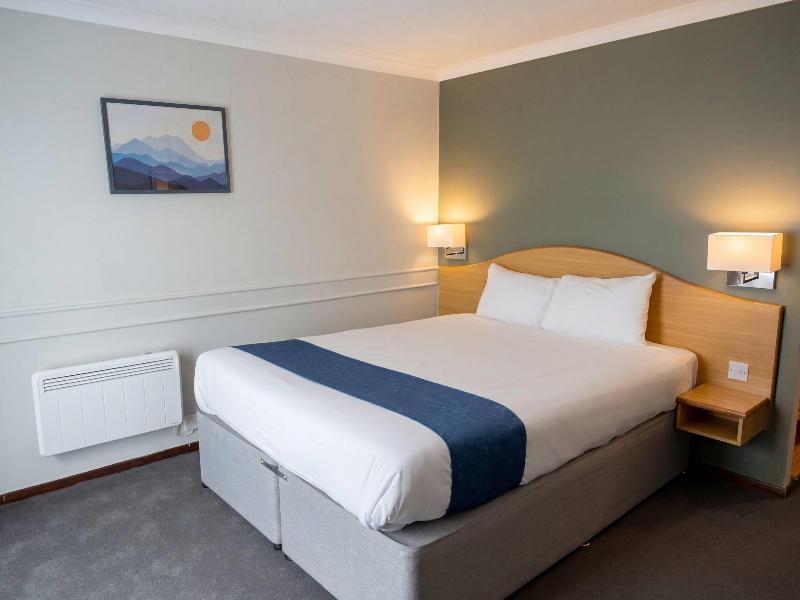 Days Inn By Wyndham Leicester Forest East M1 image