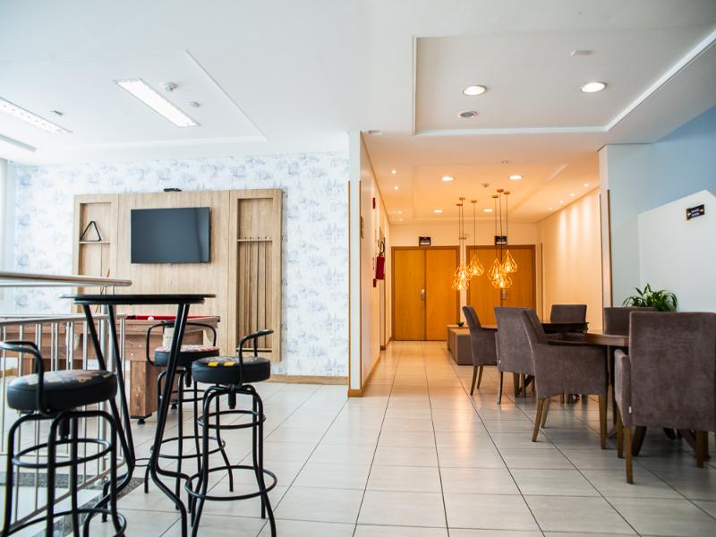 Hotel Campo Largo Express image