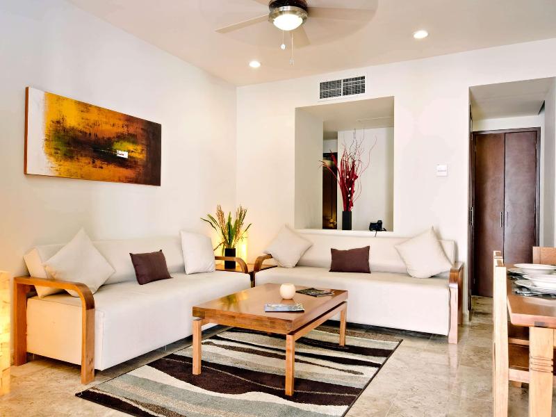 Acanto Boutique Hotel Playa del Carmen image
