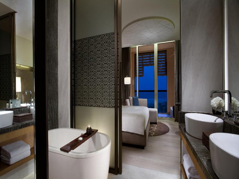 Park Hyatt Abu Dhabi Hotel & Villas image