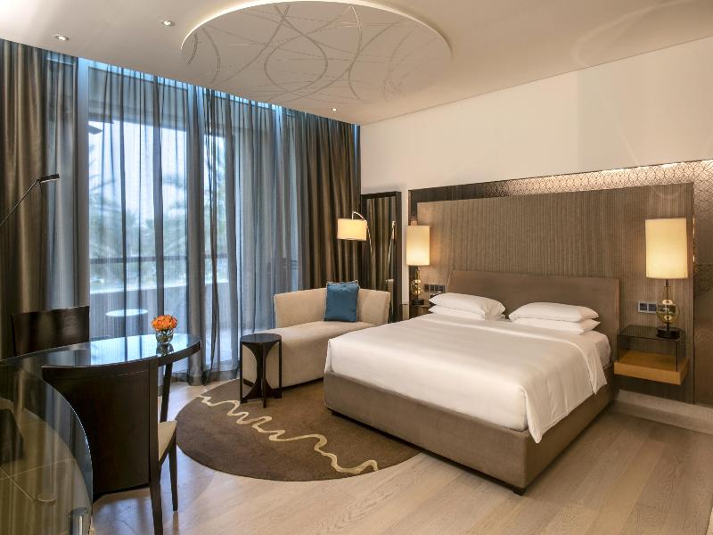 Park Hyatt Abu Dhabi Hotel & Villas image