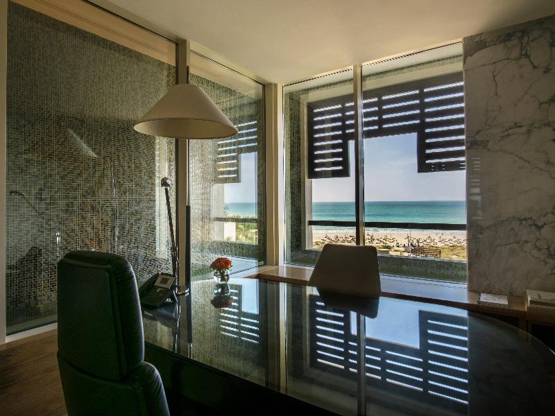 Park Hyatt Abu Dhabi Hotel & Villas image
