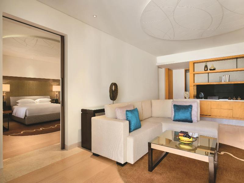 Park Hyatt Abu Dhabi Hotel & Villas image