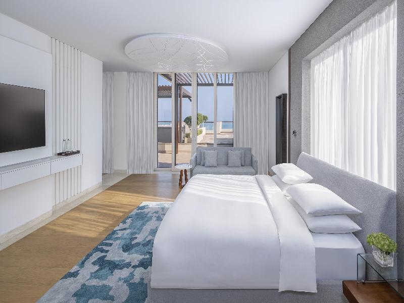 Park Hyatt Abu Dhabi Hotel & Villas image