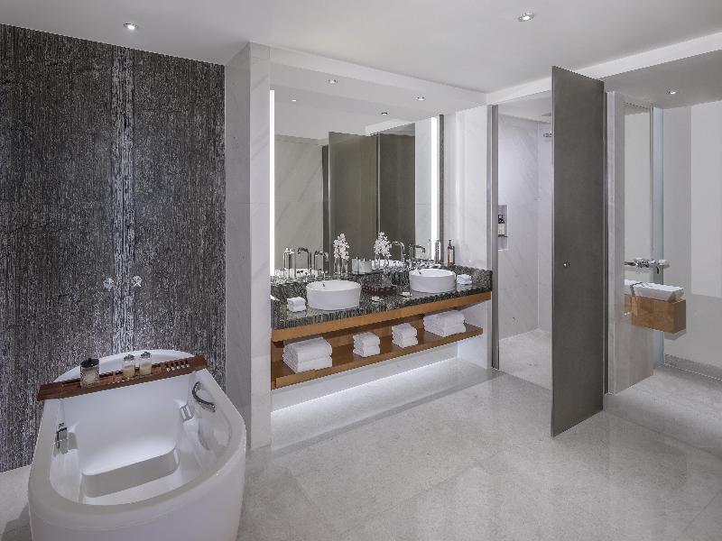 Park Hyatt Abu Dhabi Hotel & Villas image