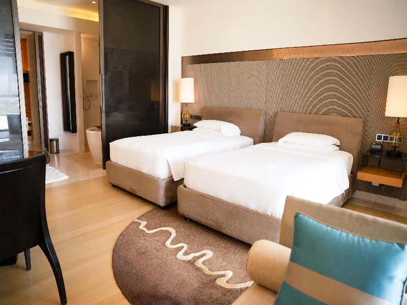 Park Hyatt Abu Dhabi Hotel & Villas image