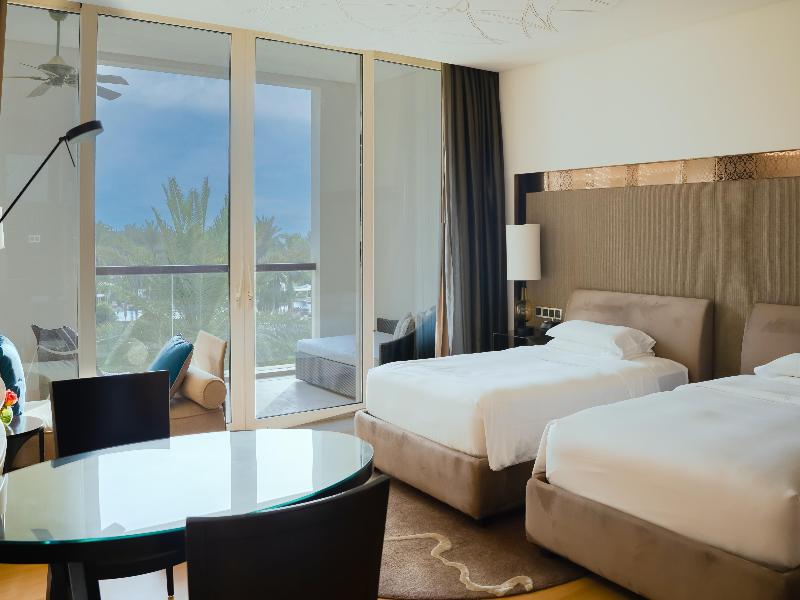 Park Hyatt Abu Dhabi Hotel & Villas image