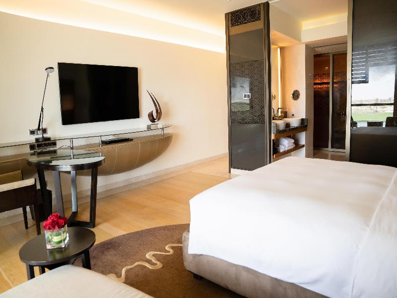Park Hyatt Abu Dhabi Hotel & Villas image