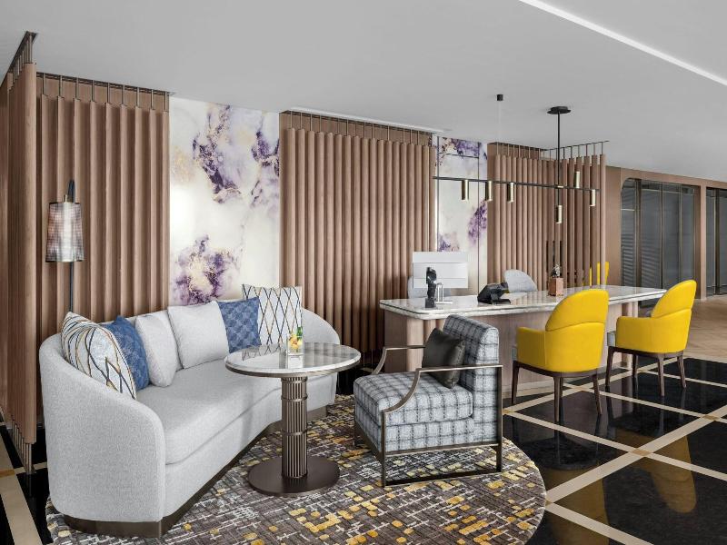 Shanghai Marriott Hotel City Centre image