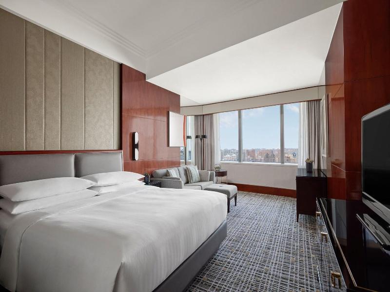 Shanghai Marriott Hotel City Centre image