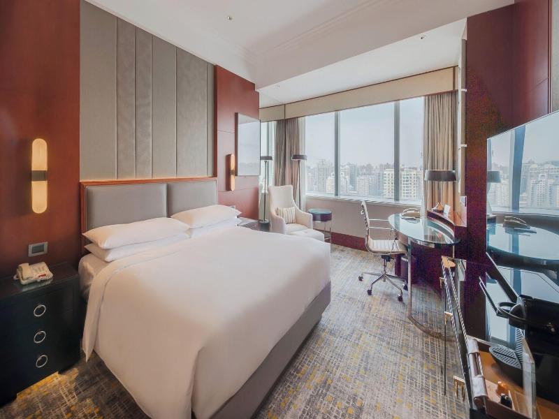 Shanghai Marriott Hotel City Centre image